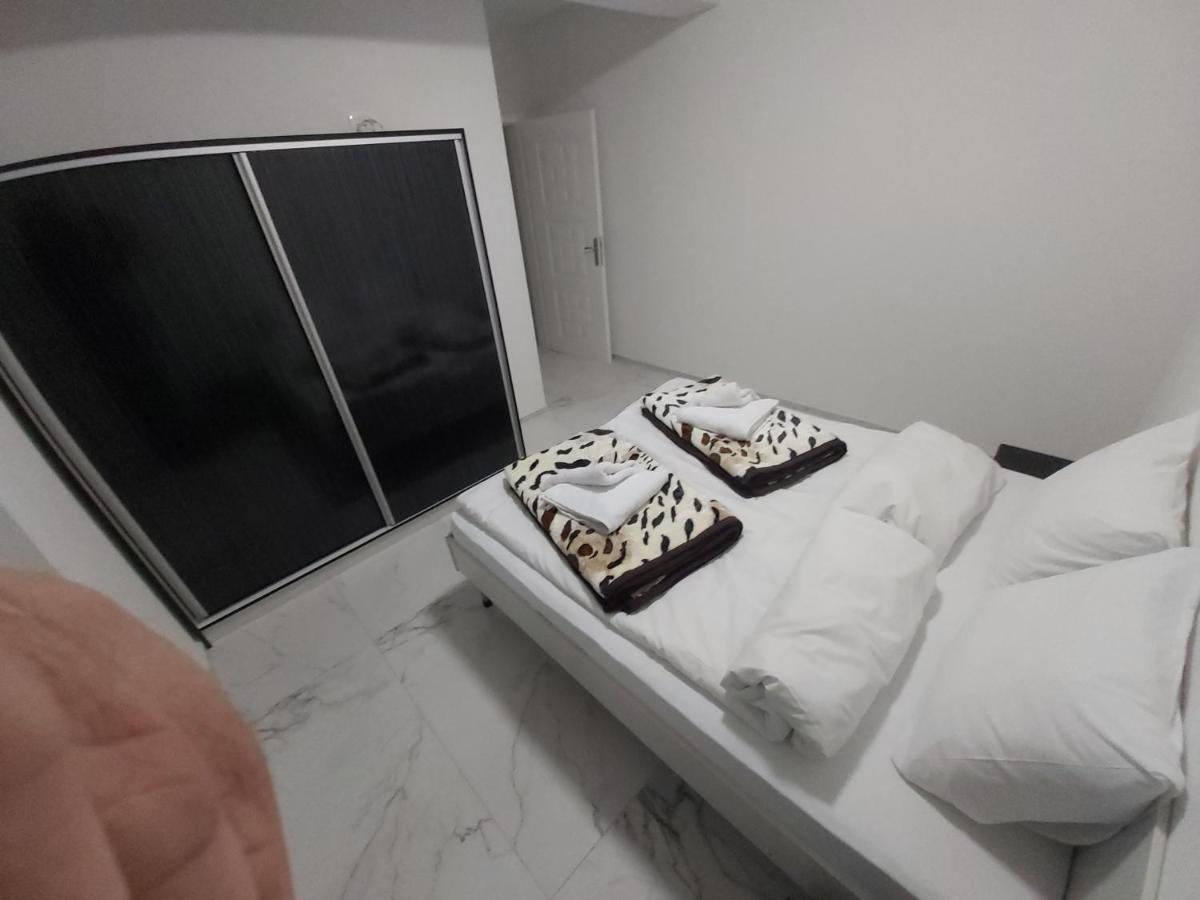 Xxl Apartments City Centar 1 ビトラ エクステリア 写真
